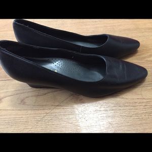 Bouquets Shoes - Black shoes Bouquets Shoes - Black shoes